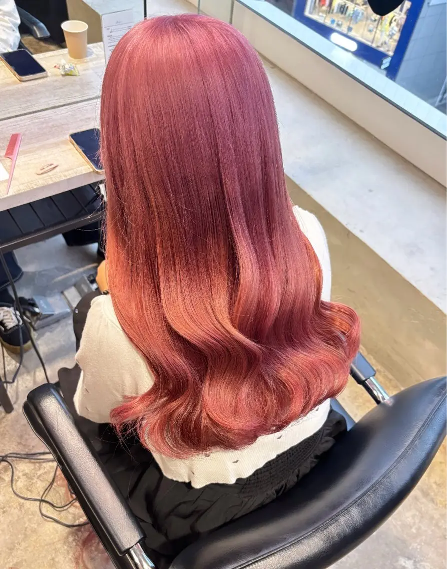 ロング カット ヘアカラー 韓国風レイヤーカット 🍒サンジキ アカリのヘアスタイル
