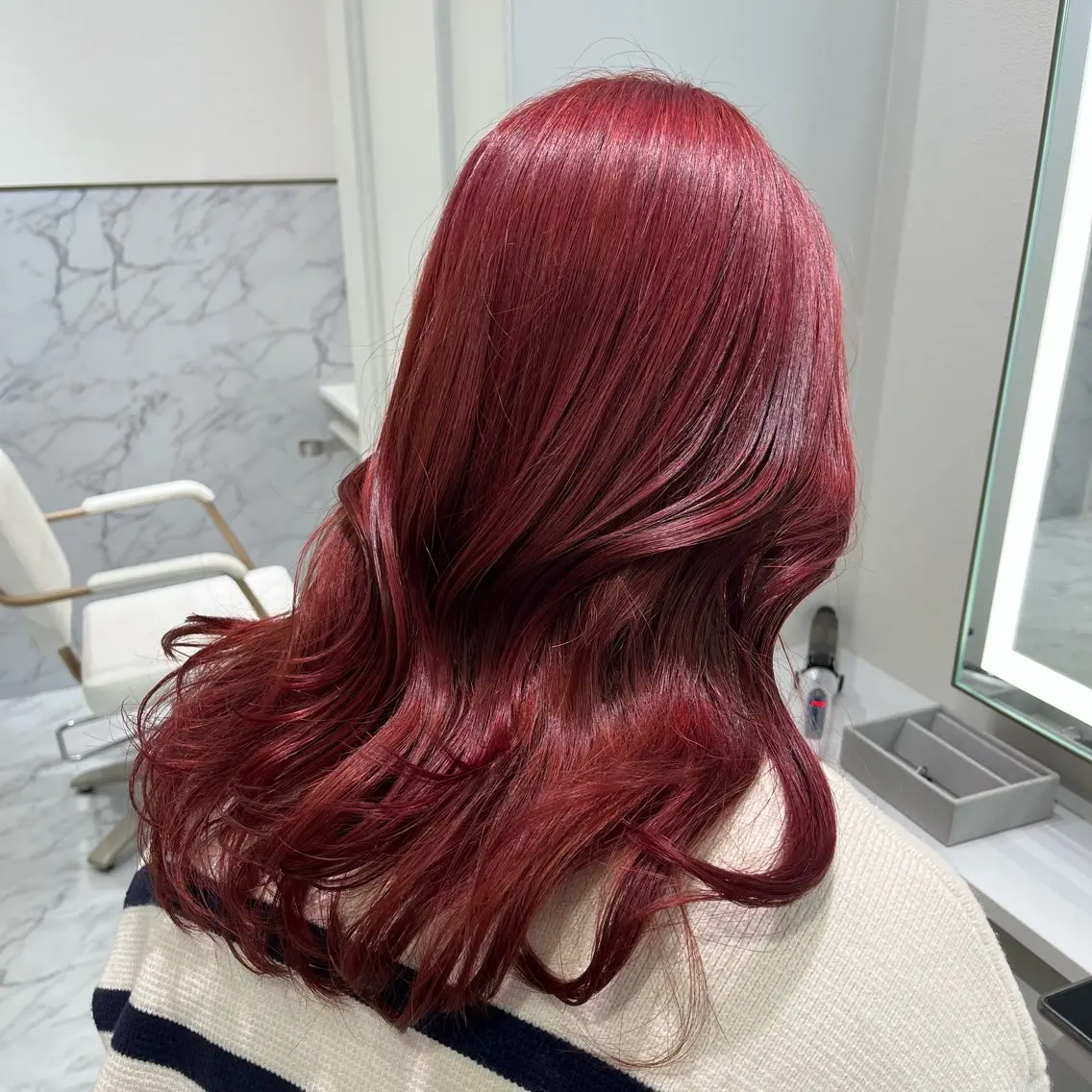 セミロング ヘアカラー ParveMix /石田 佳澄🩶のヘアスタイル