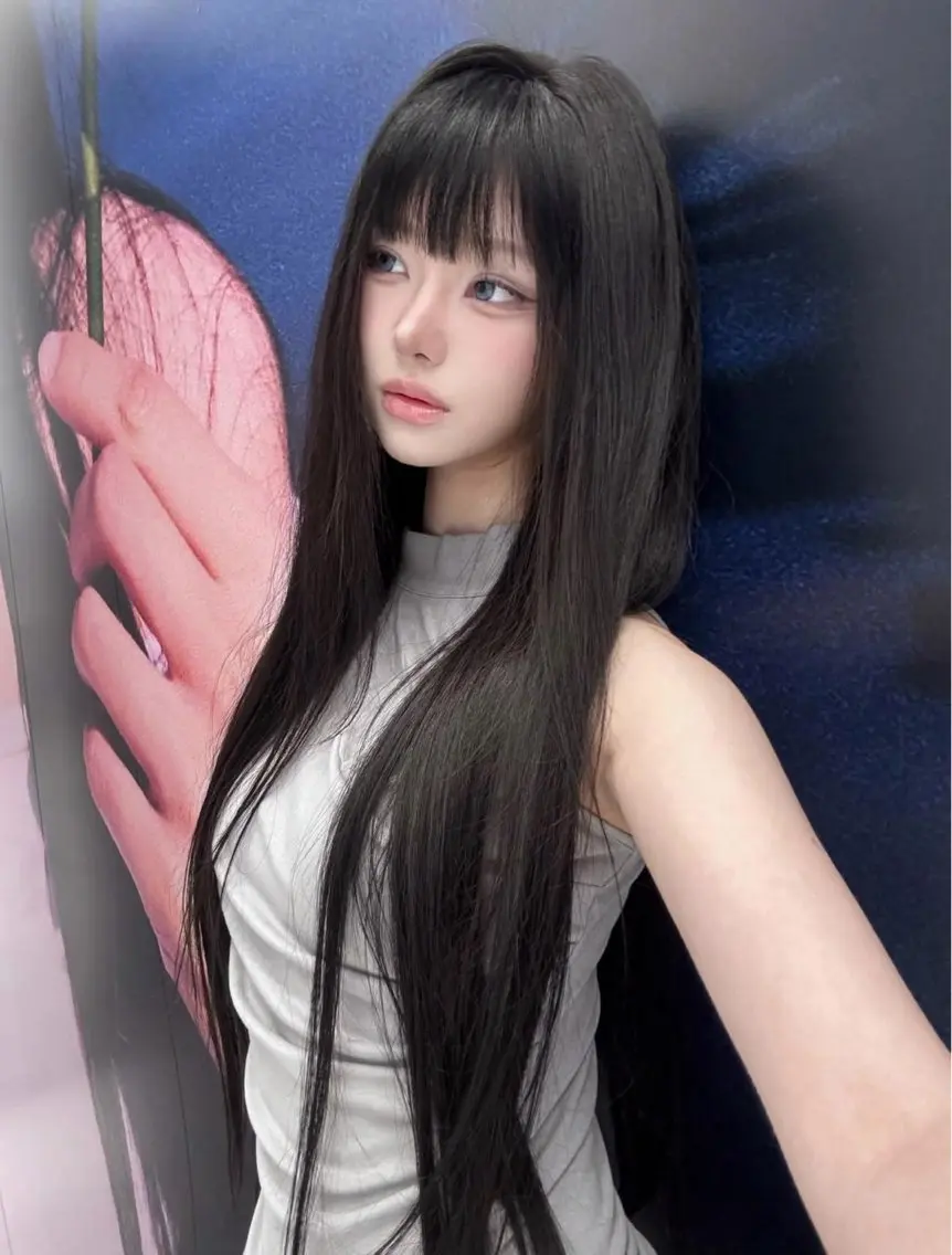ロング カラー ヘアカラー トリートメント グレージュ/艶カラー 🎀nanakaㅤのヘアスタイル