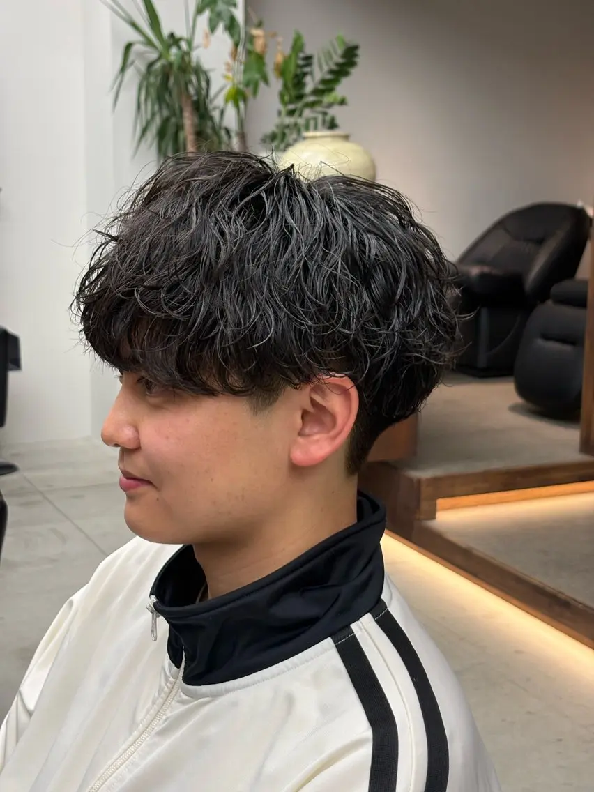 パーマ メンズ メンズパーマ 波巻きパーマ スパイラルパーマ メンズパーマ特化 sayoのヘアスタイル