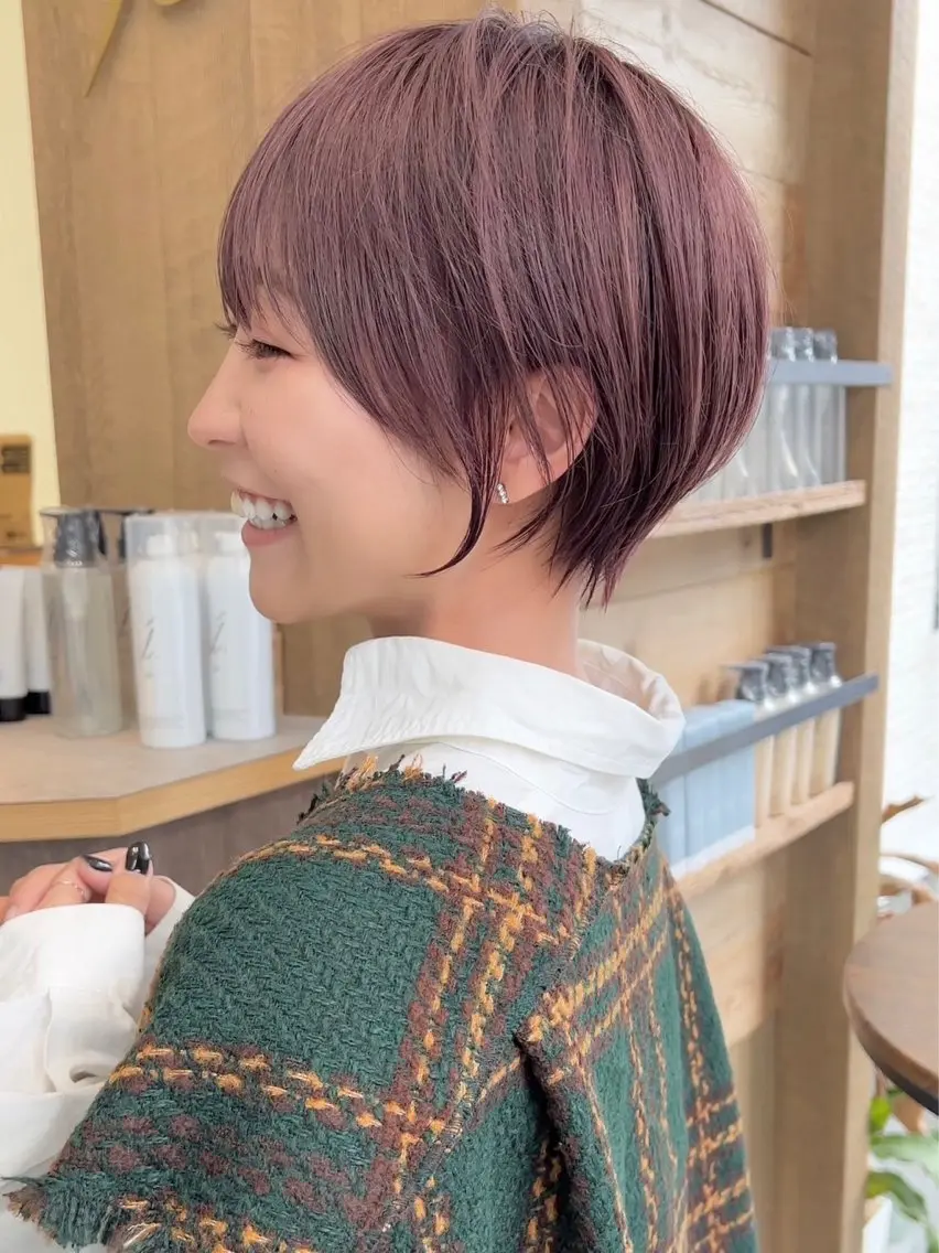 ショート ショートボブ ボブ 顔周りカット ショートヘア 横尾 歩のヘアスタイル