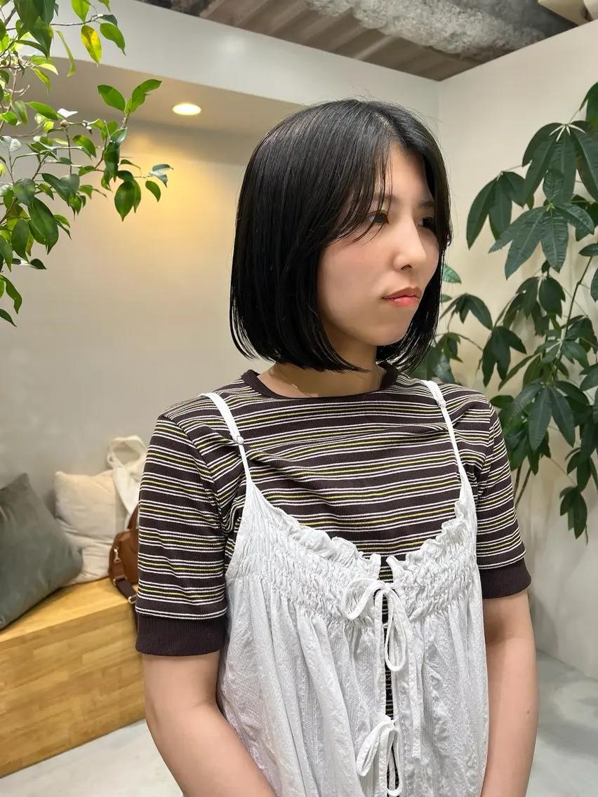 カラー 山田 若葉のヘアスタイル