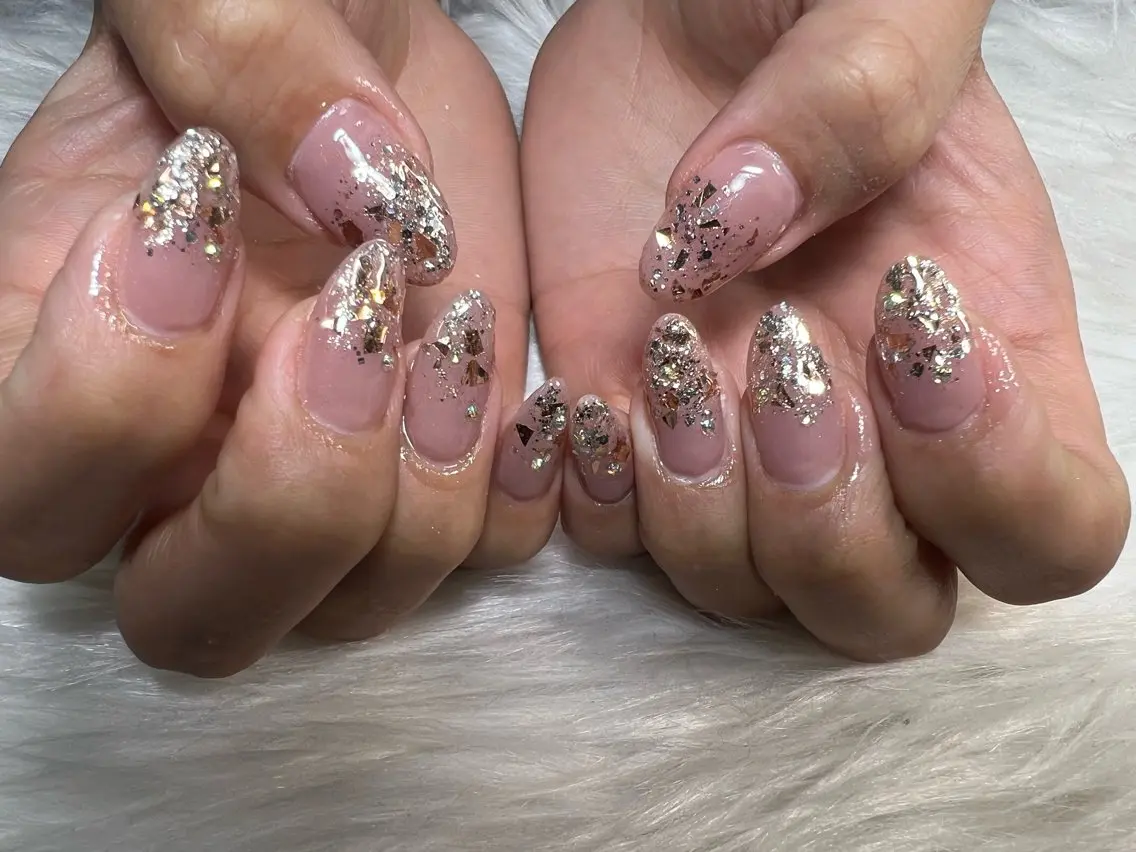 ネイル ストーンネイル Mimi Nailのネイルデザイン