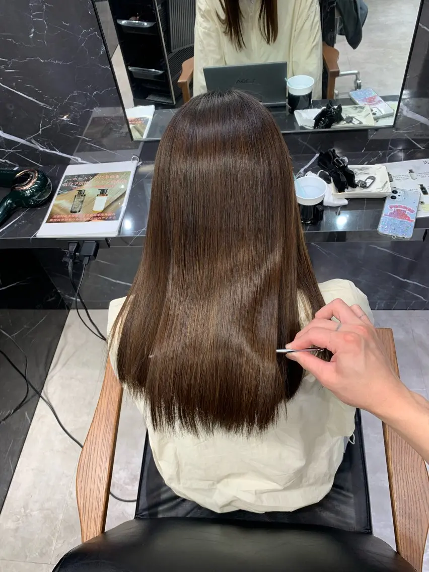 セミロング 縮毛矯正 大西 魁知のヘアスタイル
