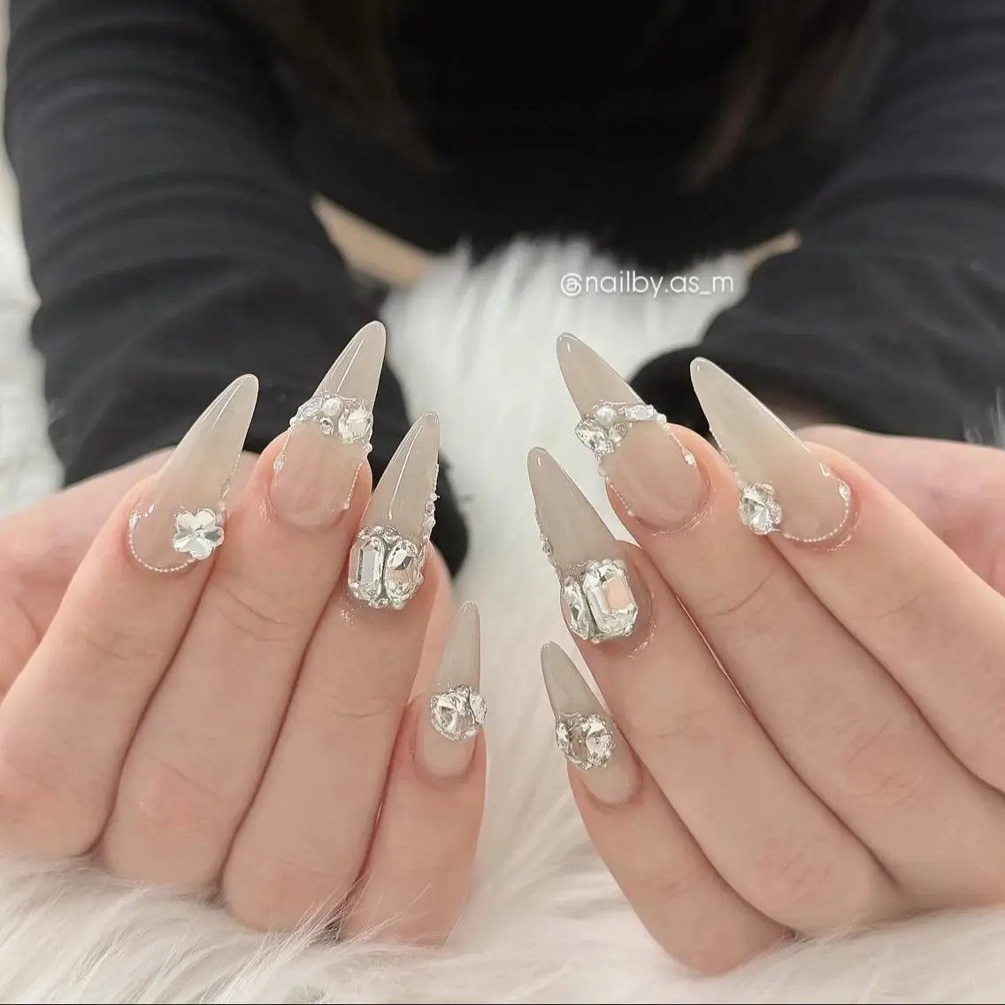 ネイル MARU nailsalonのネイルデザイン