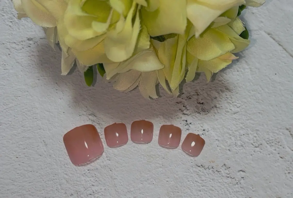 ネイル フットネイル coco nailのネイルデザイン