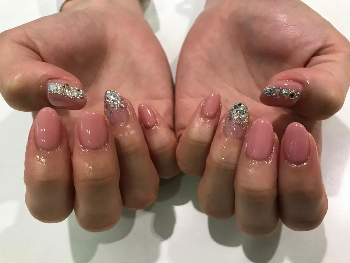 ネイル ハンドネイル ハンドケア Charme. NOBUKOのネイルデザイン