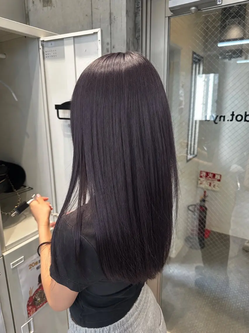 ロング カラー 透明感カラー🫧／ Ke-naのヘアスタイル