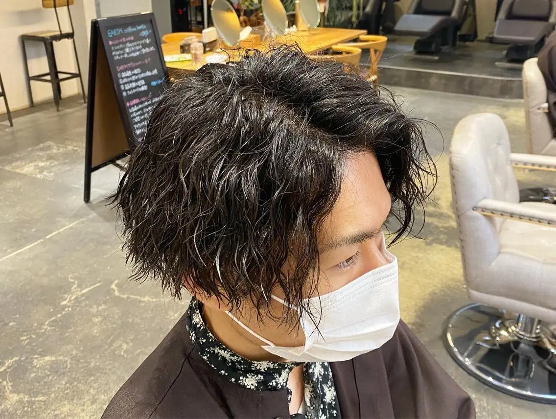 セミロング パーマ 町田 甲陽のヘアスタイル