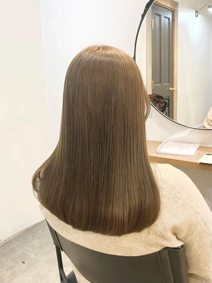 【圧倒的人気No.1✨】カット+髪質改善カラー+酸性ストレートの写真