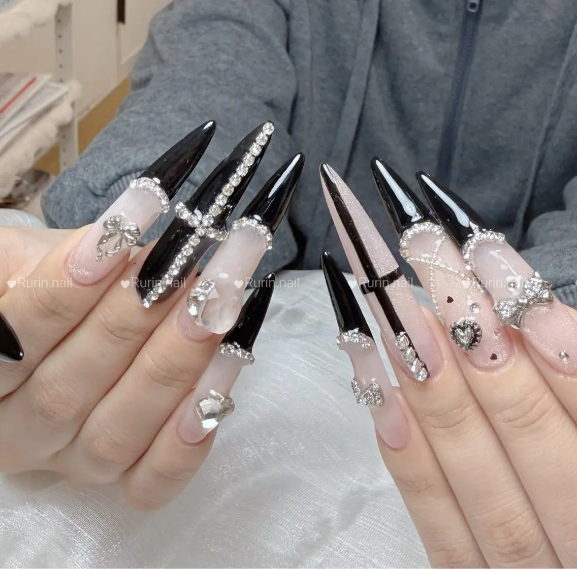 ネイル ハンドネイル ルリン サロン💅のネイルデザイン