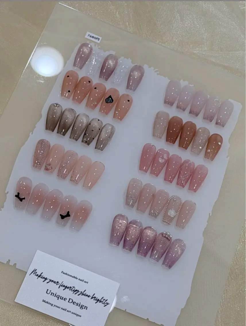 ネイル ハンドネイル CHERIRNAIL アンナのネイルデザイン