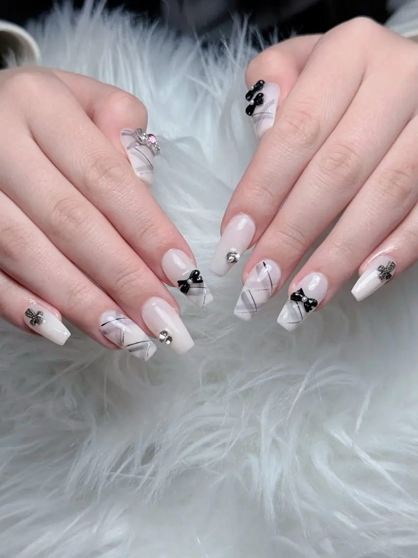 ネイル ボルドー チークネイル 長さ出し フレンチネイル ジェルネイル ハンドネイル VANI Belle Nailのネイルデザイン