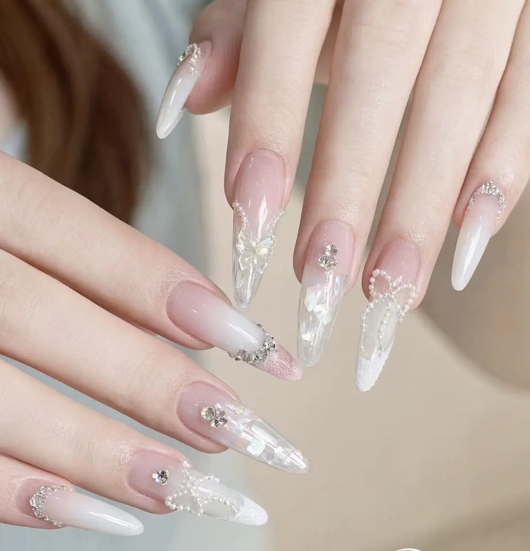 ネイル ハンドネイル エリ🫧 nail池袋東口のネイルデザイン