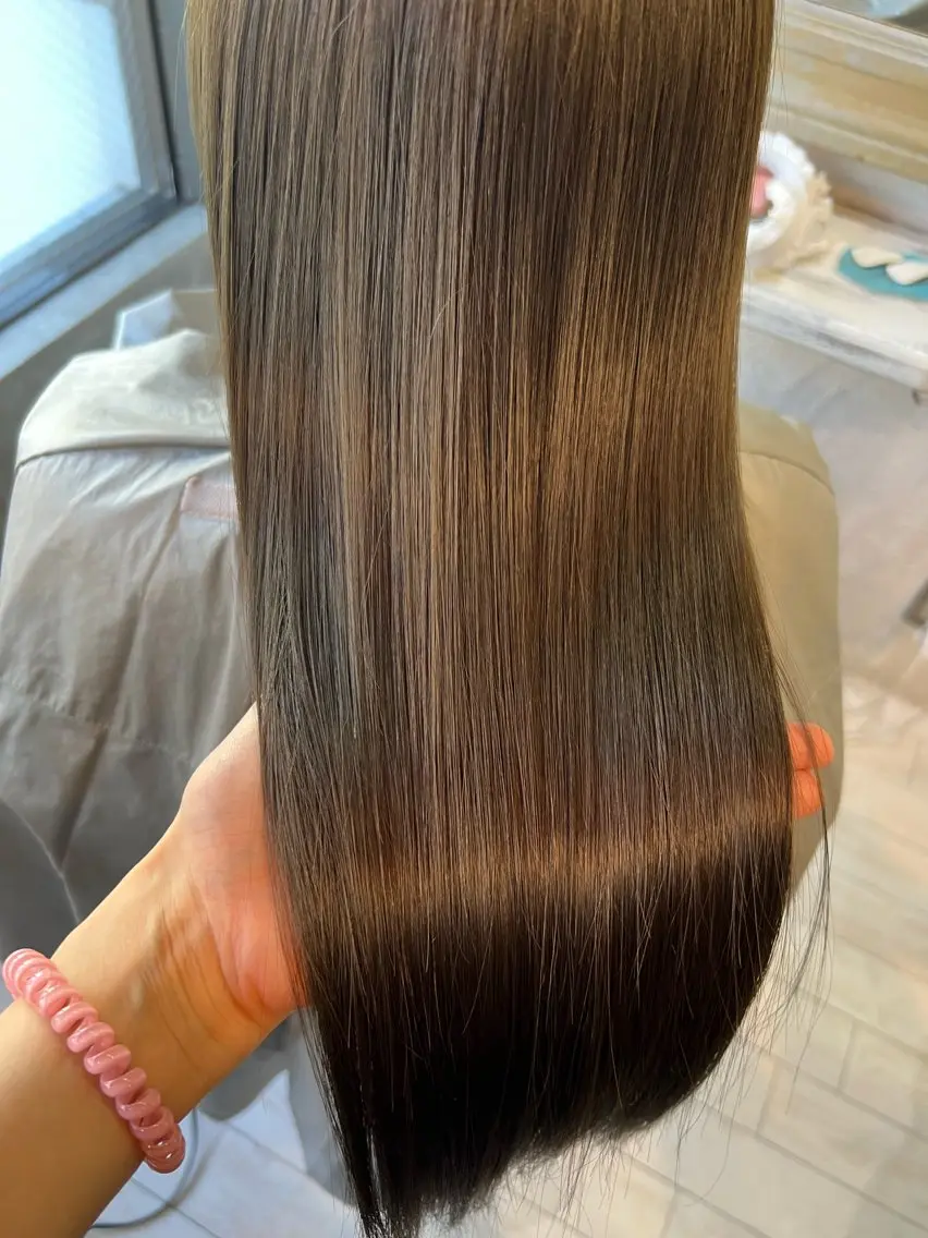 ロング カラー 透明感カラー 艶髪カラー️🫧 髪質改善特化👒莉子のヘアスタイル