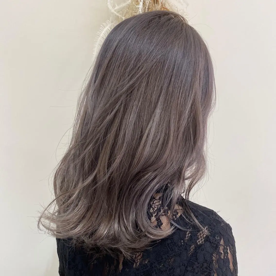 セミロング カラー ヘアカラー トリートメント 【髪質改善】 梅田　聡のヘアスタイル