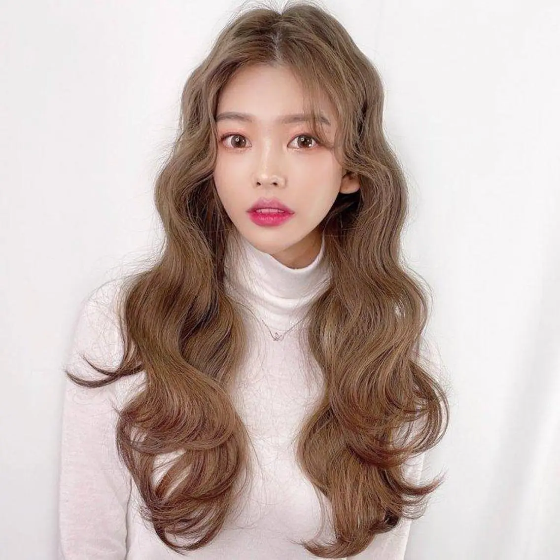 ロング カラー ヘアカラー エクステ ★学割★韓国× BIZEのヘアスタイル