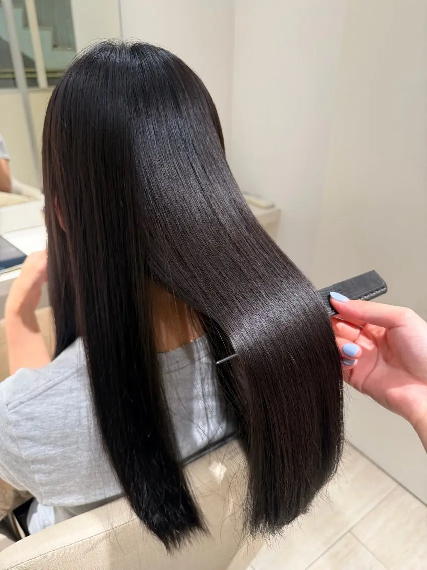 ロング 髪質改善 縮毛矯正 酸性ストレート 縮毛矯正 ユナ／名古屋カラー ／酸性ストレート💌のヘアスタイル