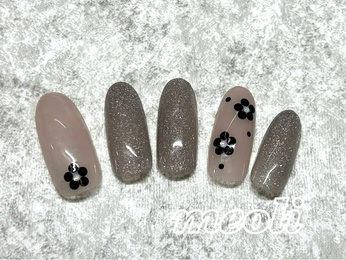 ネイル ハンドネイル nail salon meoli　アヤのネイルデザイン