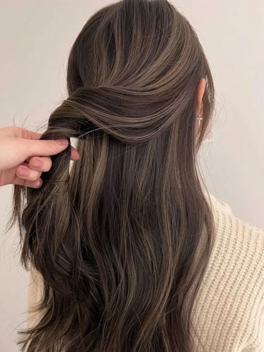 カラー 透明感カラー ハイライトカラー ヘアカラー 透明感カラー／ オシャレヘア／まりなのヘアスタイル