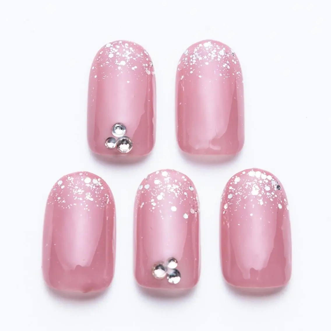ネイル E.design. Nailのネイルデザイン