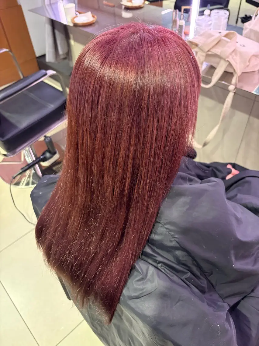 カラー ブリーチ ピンクカラー ヘアカラー 🎀ふくだ みひろ🎀のヘアスタイル