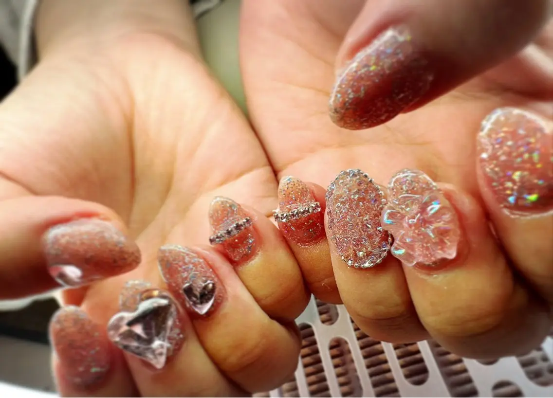 ネイル YOKOSUKA NAILS💅🩶のネイルデザイン
