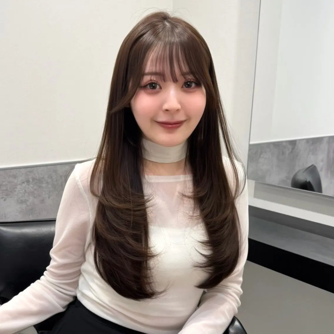 ロング カラー 透明感カラー グレージュ 顔周りカット レイヤーカット カット ヘアカラー トリートメント 韓国系支持率No.1 レイヤー特化/きょうのヘアスタイル