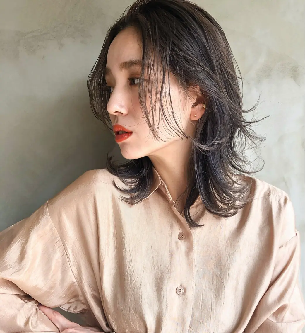 セミロング カラー パーマ 山田 裕介のヘアスタイル