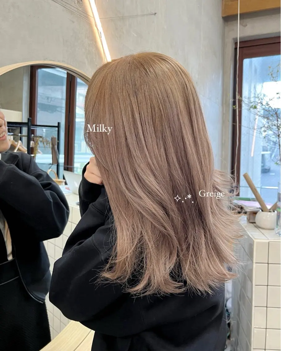 ロング 顔周りカット ヘアカラー 🤎𝐌𝐚𝐨⌇ お悩み解決美容師🤎のヘアスタイル