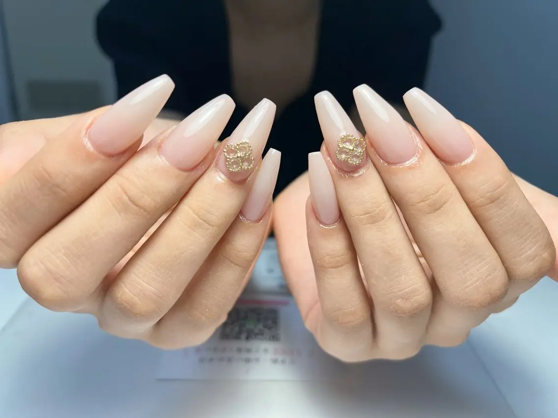 ネイル ハンドネイル 心斎橋Mione nail salonのネイルデザイン