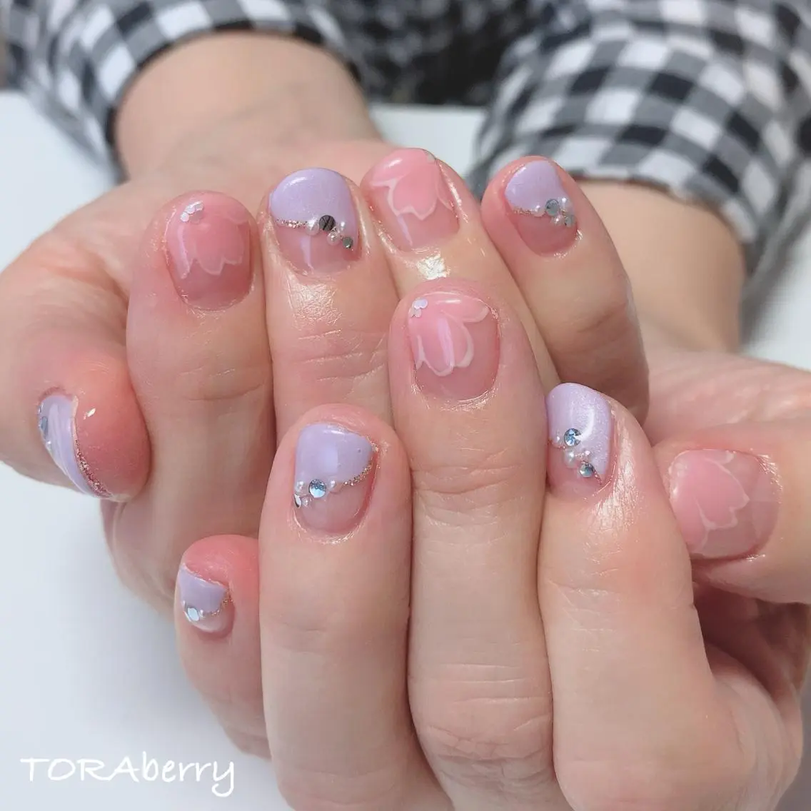 ネイル ネイリスト なつみのネイルデザイン