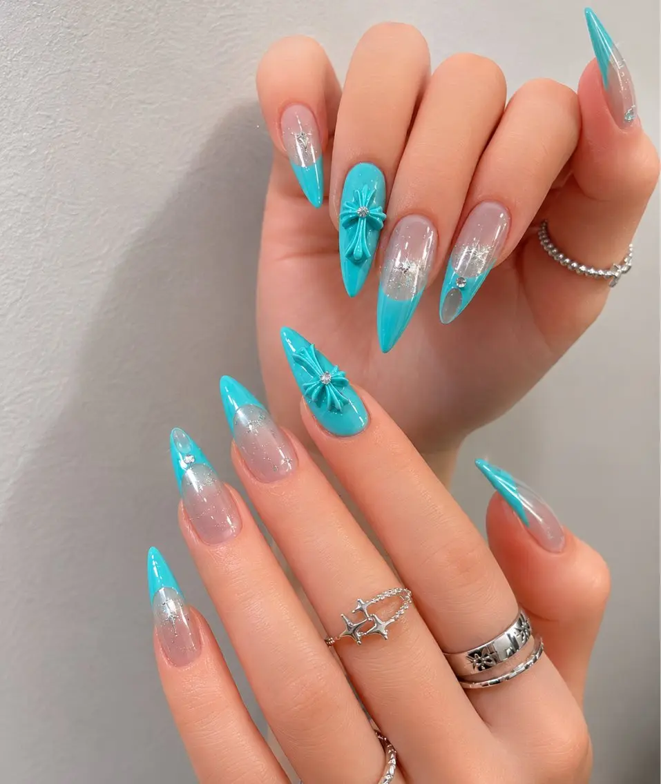 ネイル オーロラネイル フレンチネイル ジェルネイル グラデーション 韓国ネイル ハンドネイル Luci Nailのネイルデザイン
