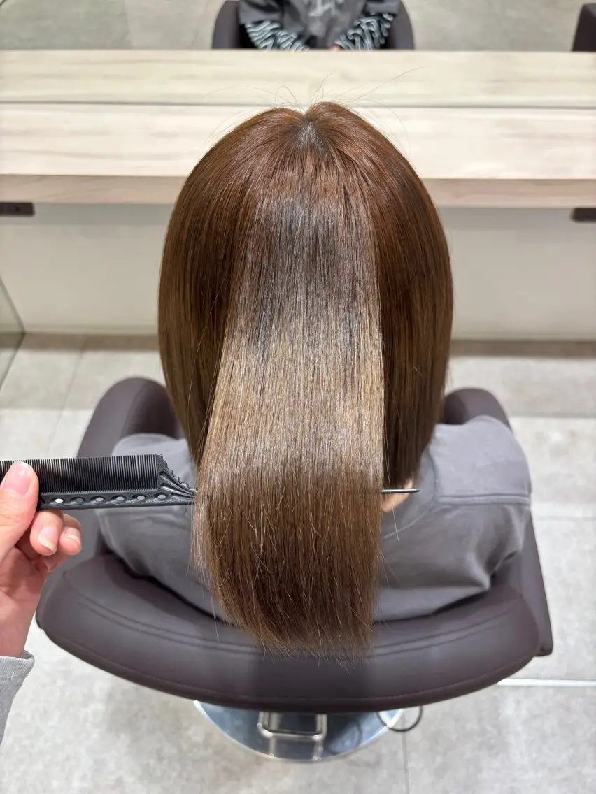 ショート カラー 後藤 こなんのヘアスタイル