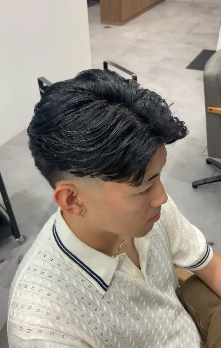 メンズ センターパート フェードカット カット MEN'S HAIR 沖  大雅のヘアスタイル