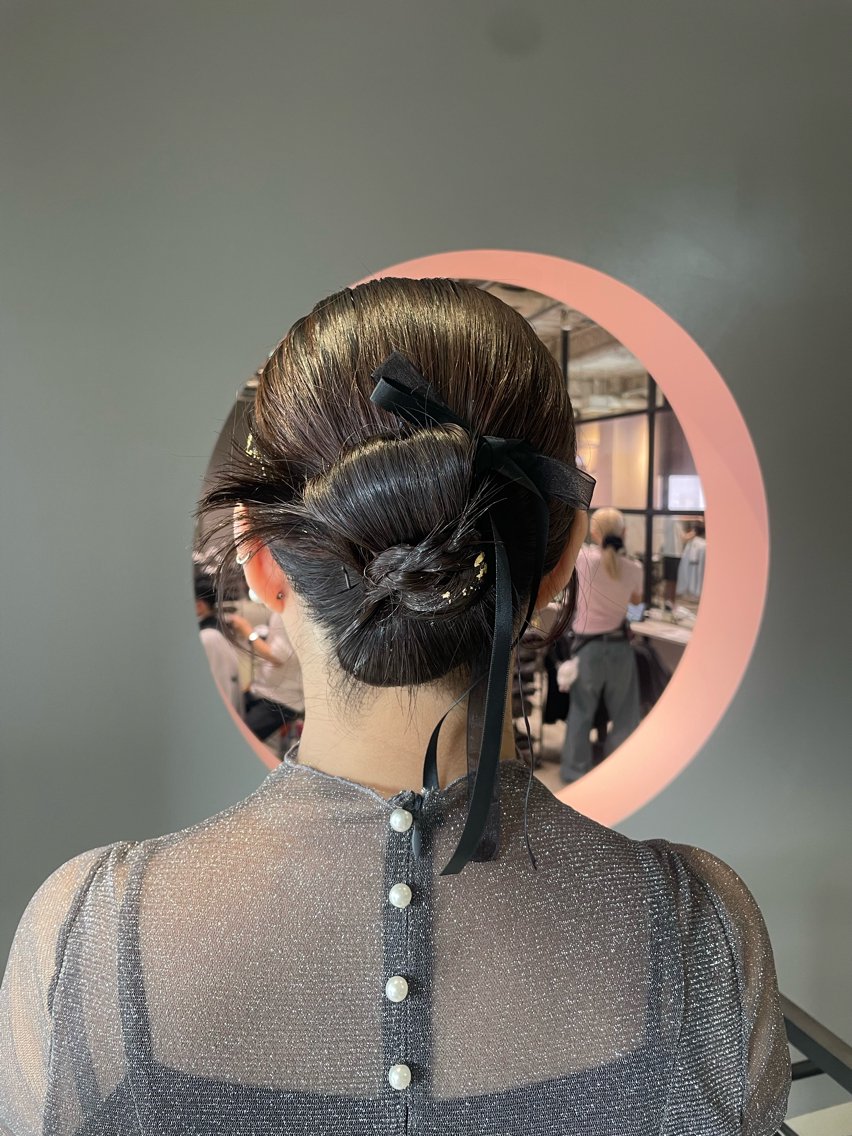 ミディアム ヘアセット ないとう ゆうかのヘアスタイル