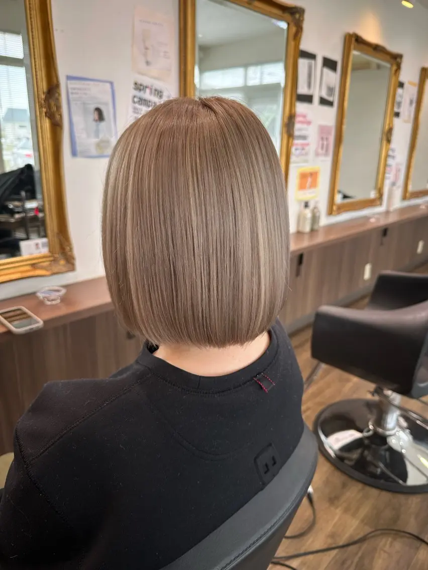 カラー ベージュカラー ブリーチ ブラウンカラー 透明感カラー ブリーチなしカラー Venus 神辺店のヘアスタイル