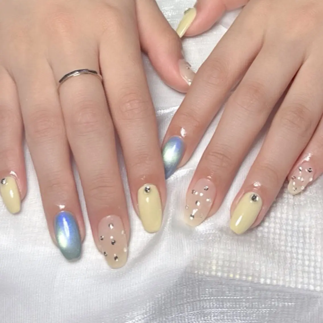 ネイル 美瑛 BiEiのネイルデザイン
