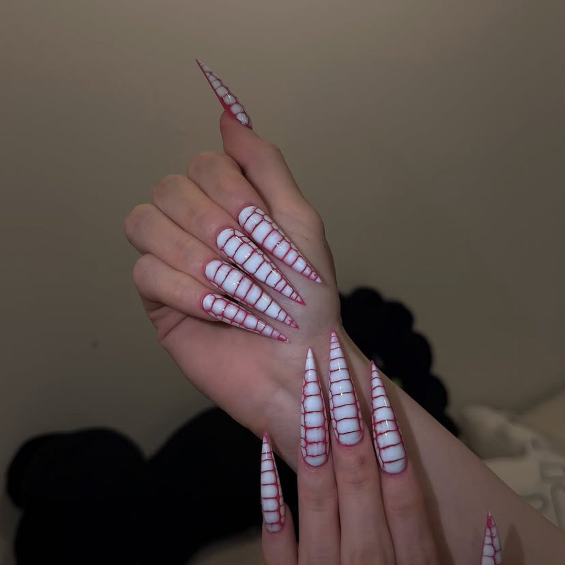 ネイル アートネイル フレンチネイル ジェルネイル キラキラネイル 韓国ネイル ハンドネイル ICE Nailsのネイルデザイン