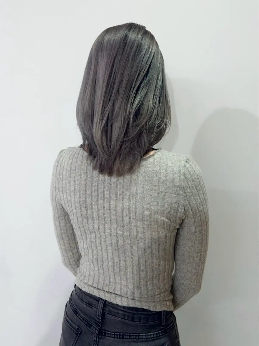 ミディアム カラー 透明感カラー 顔まわりレイヤー 顔周りカット レイヤーカット nonoka オリーブ/レイヤーのヘアスタイル