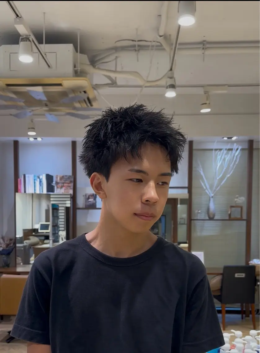 メンズカット アクティブショートパーマの写真
