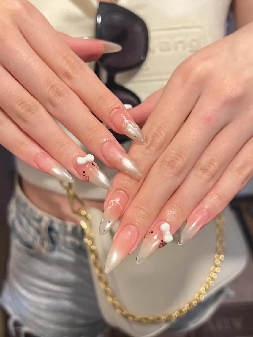 ネイル ハンドネイル Luna Gladeのネイルデザイン