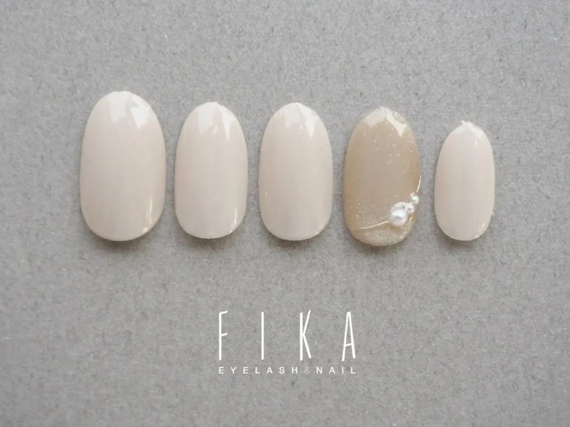 ネイル シンプルネイル Zina 北千住 南のネイルデザイン