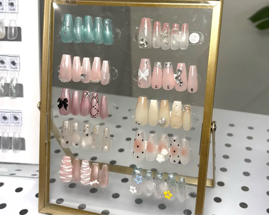 ネイル ハンドネイル mizuho Lienのネイルデザイン