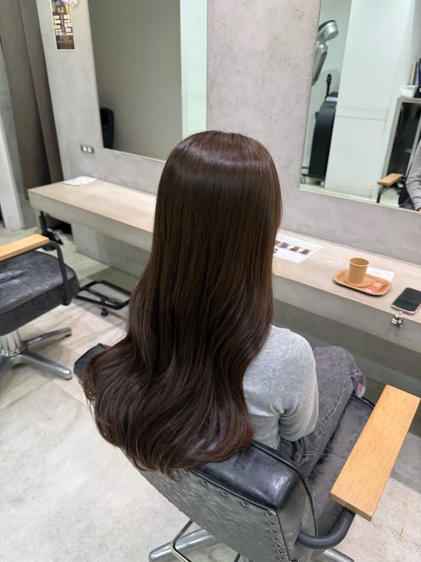 ロング カラー カット ヘアカラー トリートメント 山口 桃果のヘアスタイル