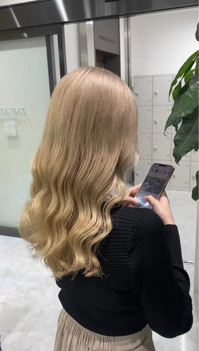ロング カラー 💗爆美女製造機💗 ハイトーン-髪質改善のヘアスタイル
