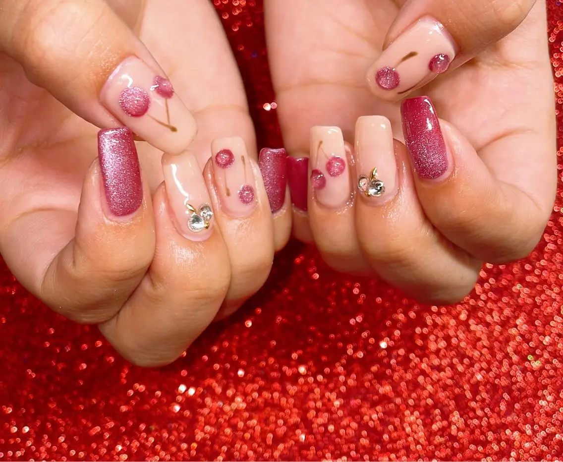 ネイル ハンドネイル VIERU 🌈🎀💖のネイルデザイン