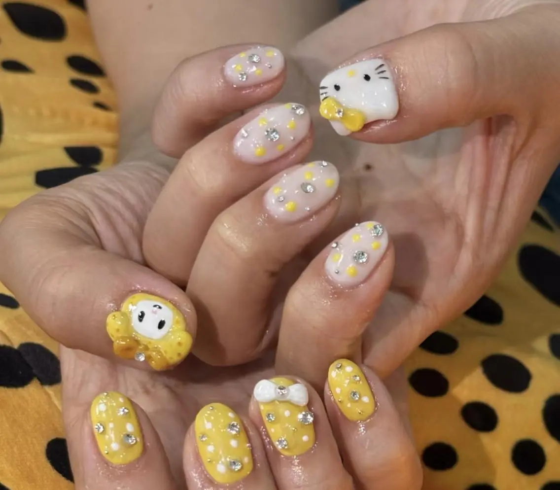 ネイル ハンドネイル 🎀 NaNa_nailのネイルデザイン