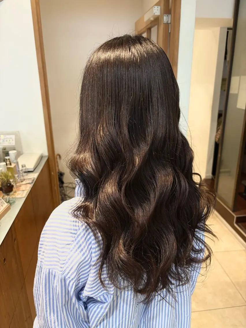 カラー タクシ マナのヘアスタイル