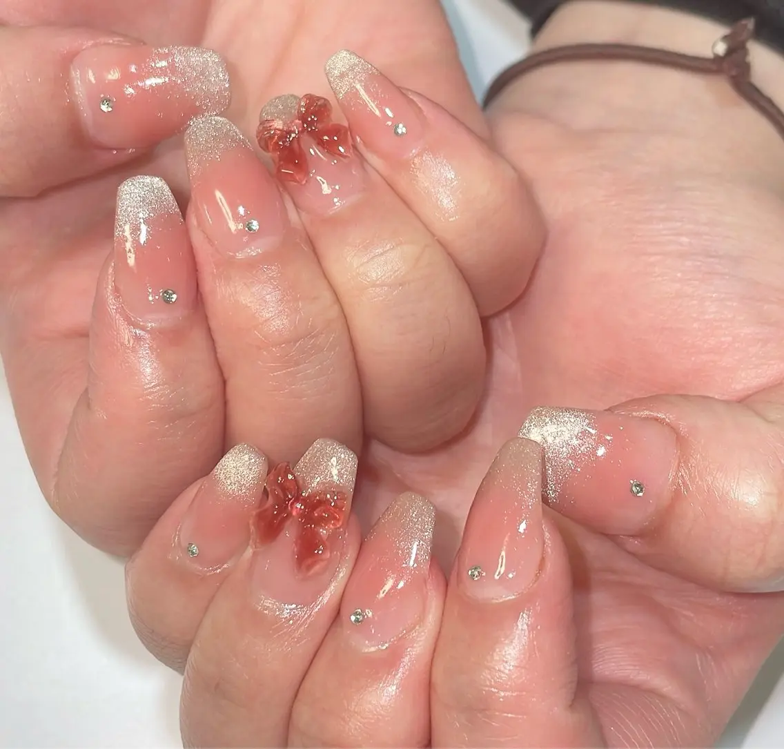 ネイル チークネイル ワンホンネイル Hal nail立川 *yuunaのネイルデザイン